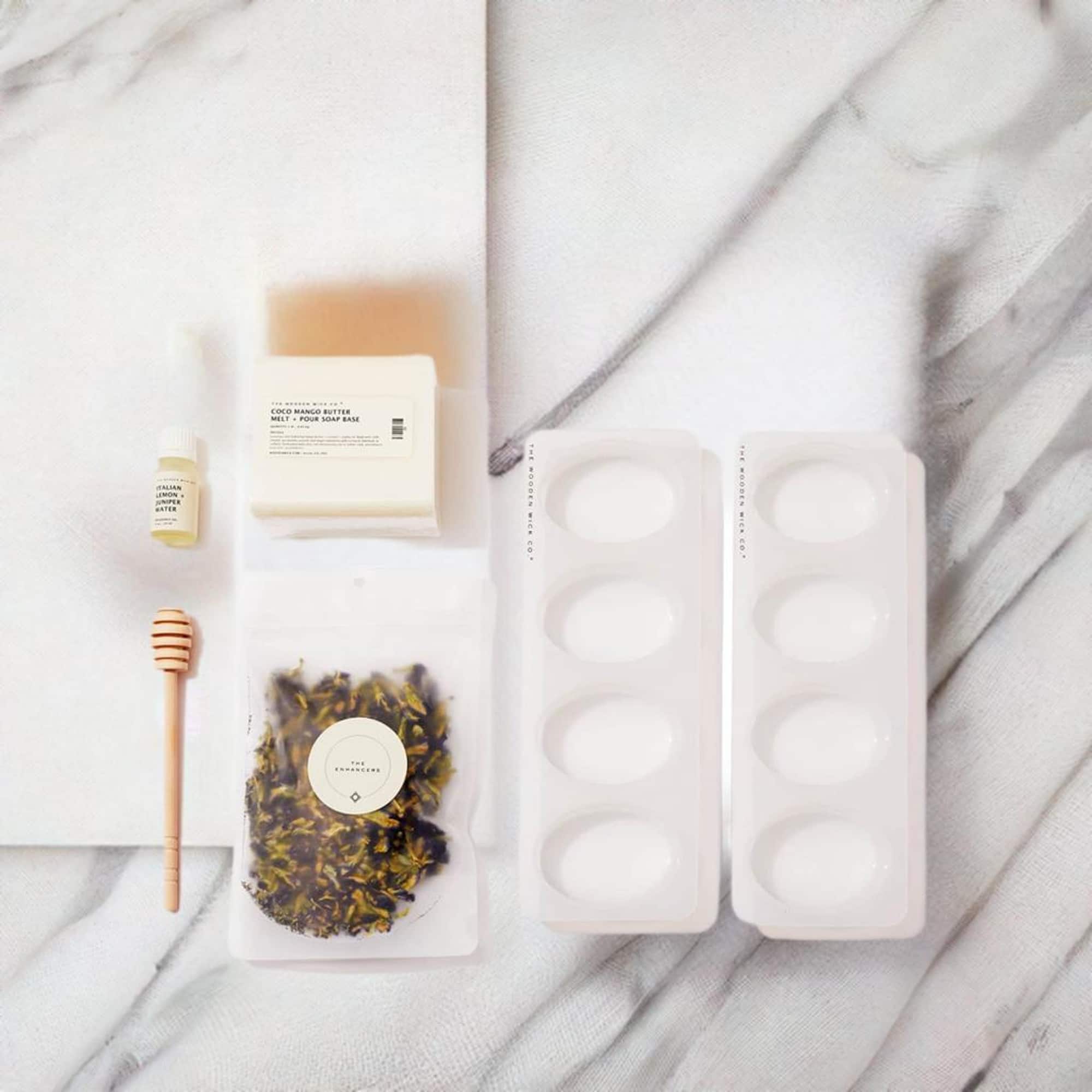 makesy Pure Indulgence Soap Kit